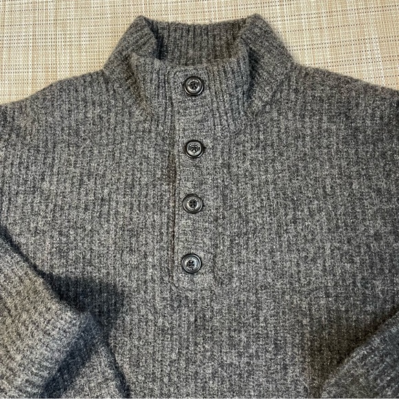 Woolrich Other - Men’s Woolrich Henley Wool Sweater